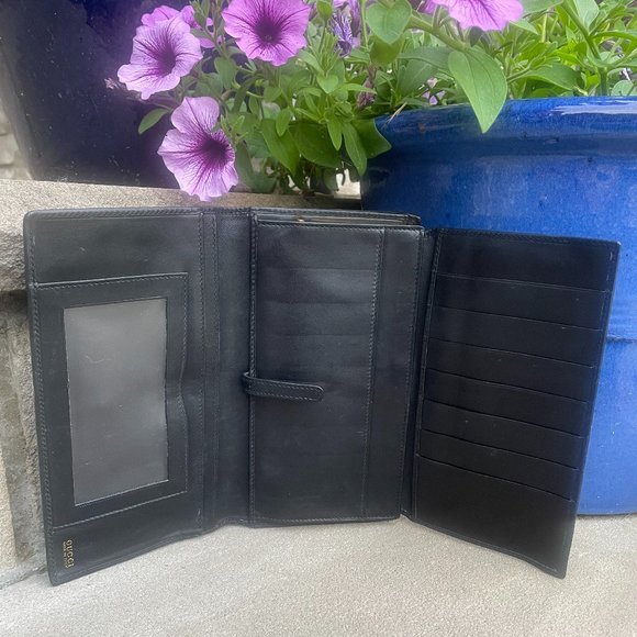 Gucci Vintage Rare Long Wallet w/ Kiss Lock - EUC! - Picture 9 of 16
